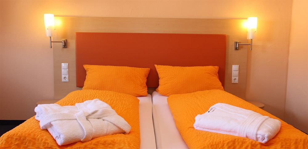 Hotel Linde Pfalz Silz  Exteriér fotografie