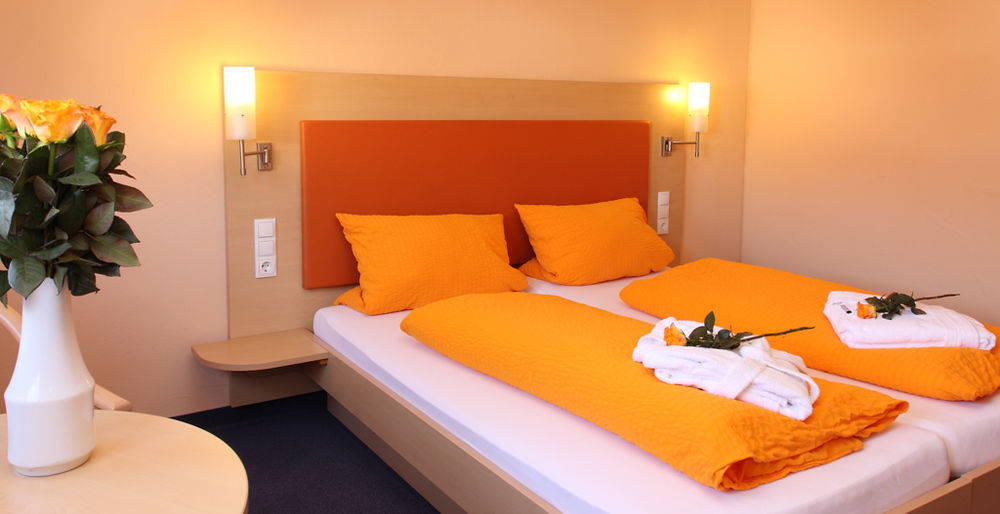Hotel Linde Pfalz Silz  Exteriér fotografie